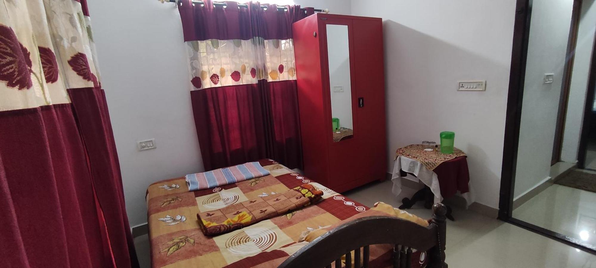 Koonamparayil Home Stay Munnar Anaviratty-Family Only Exterior foto